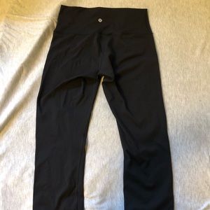 Lululemon wunder under crop size 8